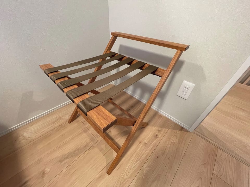 WiFi (free), bed sheets