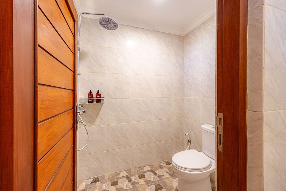 Suite | Bathroom