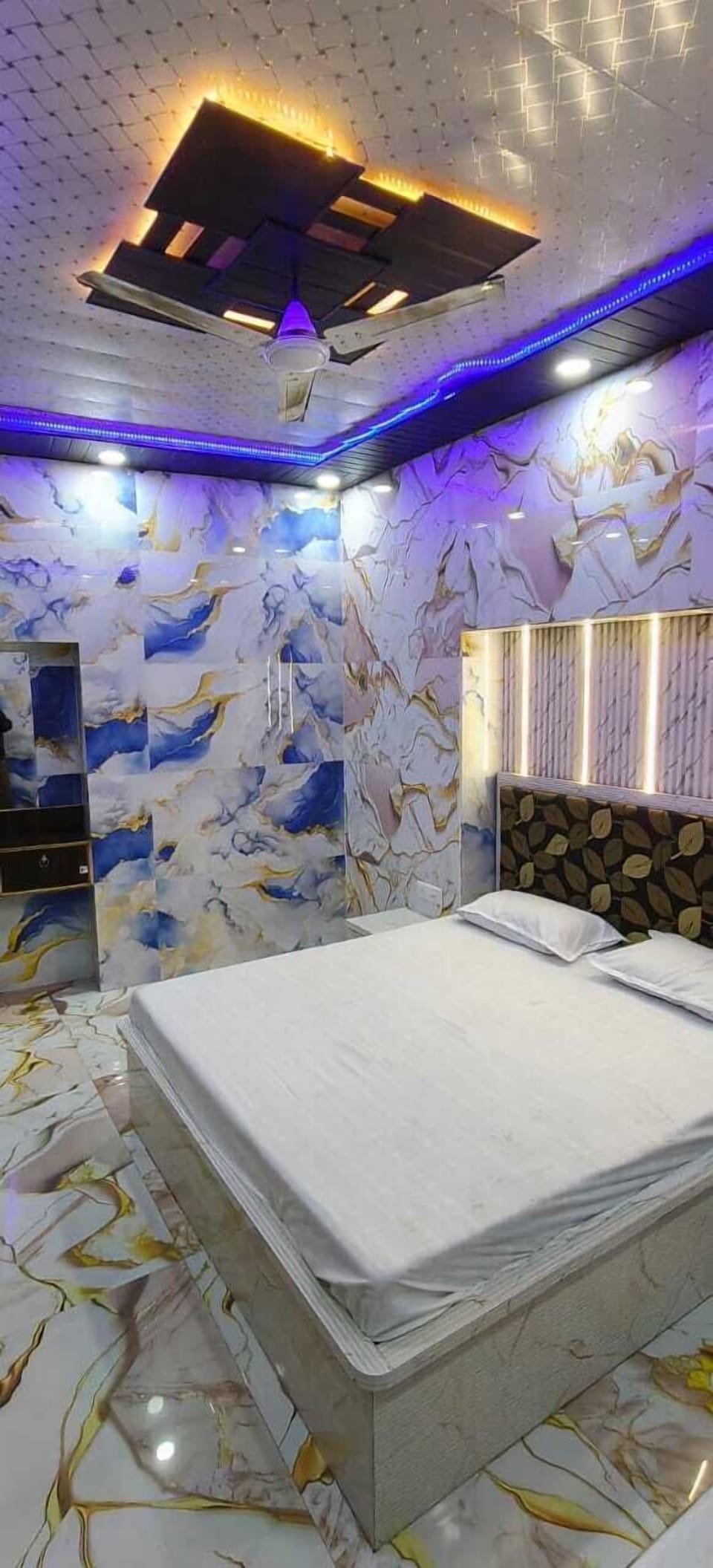 Double Room | Free WiFi, bed sheets