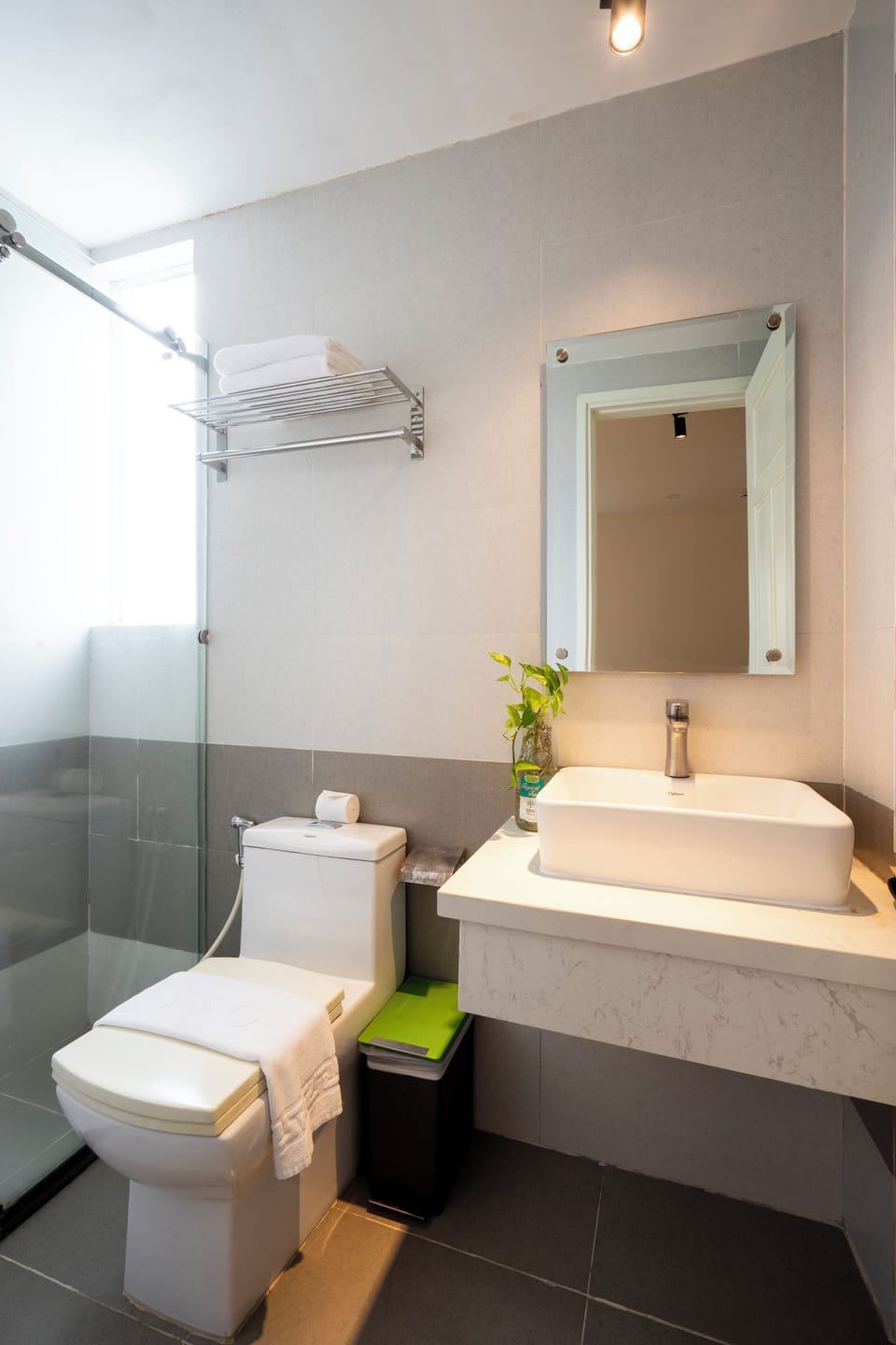 Superior Double Room | Bathroom | Shower, hydromassage showerhead, designer toiletries, hair dryer
