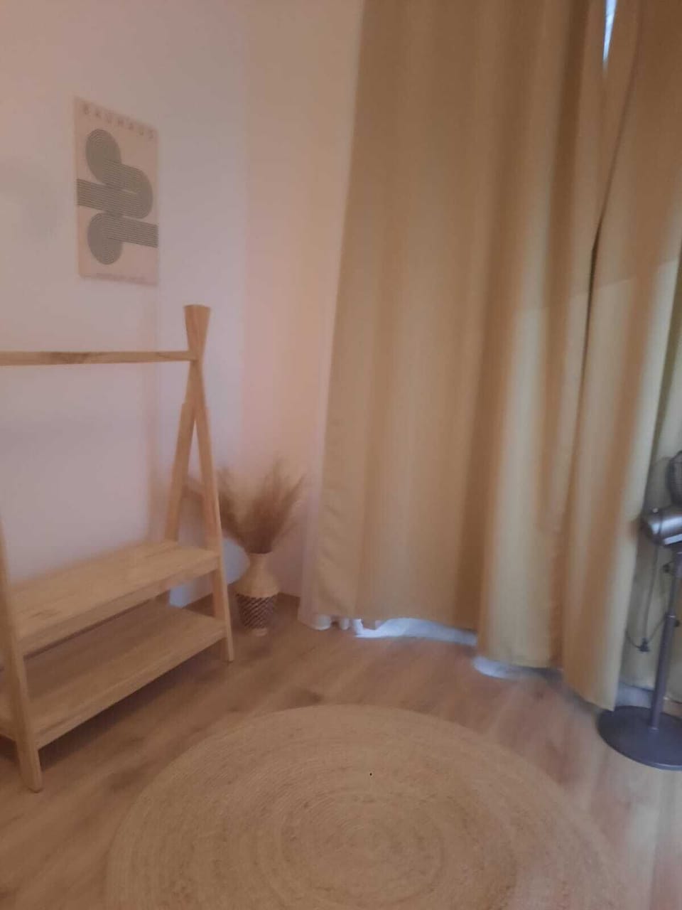 Basic Apartment | Iron/ironing board (on request), WiFi (free)