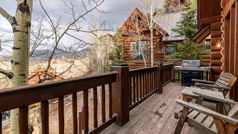 House, 3 Bedrooms | Property grounds