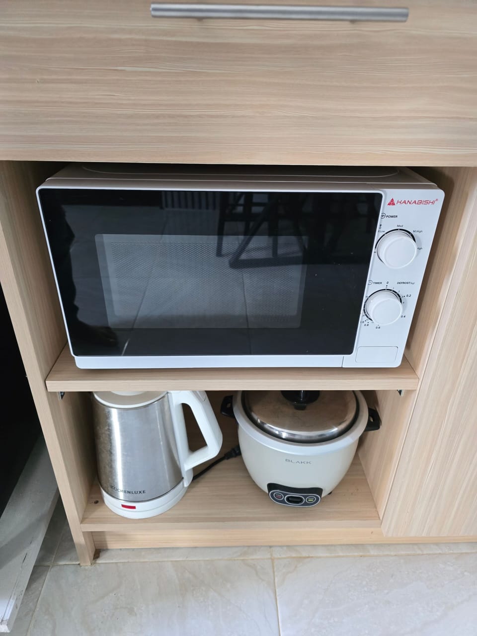 Condo, 3 Bedrooms, City View | Microwave