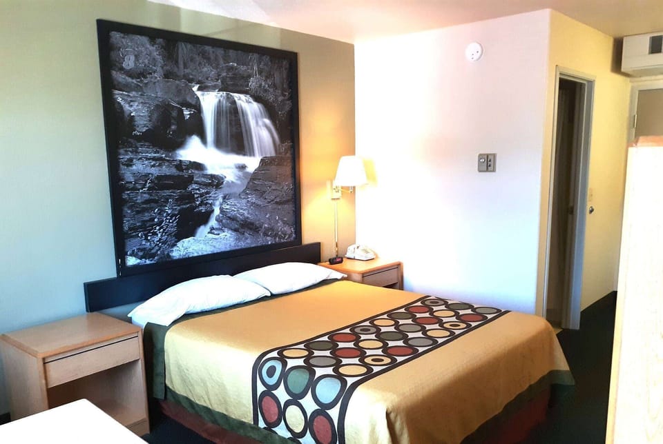 Desk, laptop workspace, blackout drapes, WiFi (free)