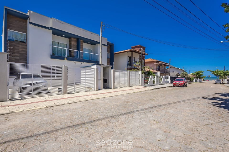 Basic Apartment | Exterior