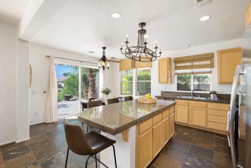 Family House, Garden View | Private kitchen | Coffee/tea maker, fridge, microwave, stovetop