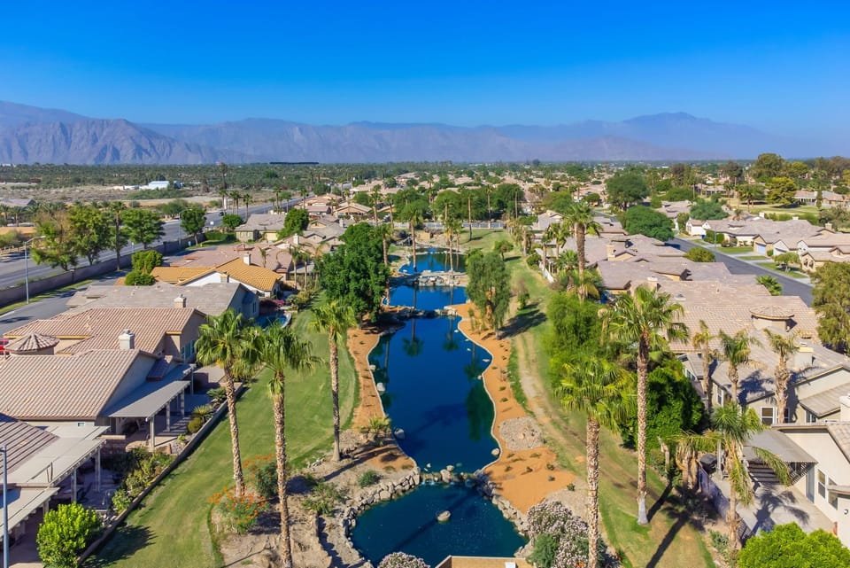 Family House, Garden View | Water view