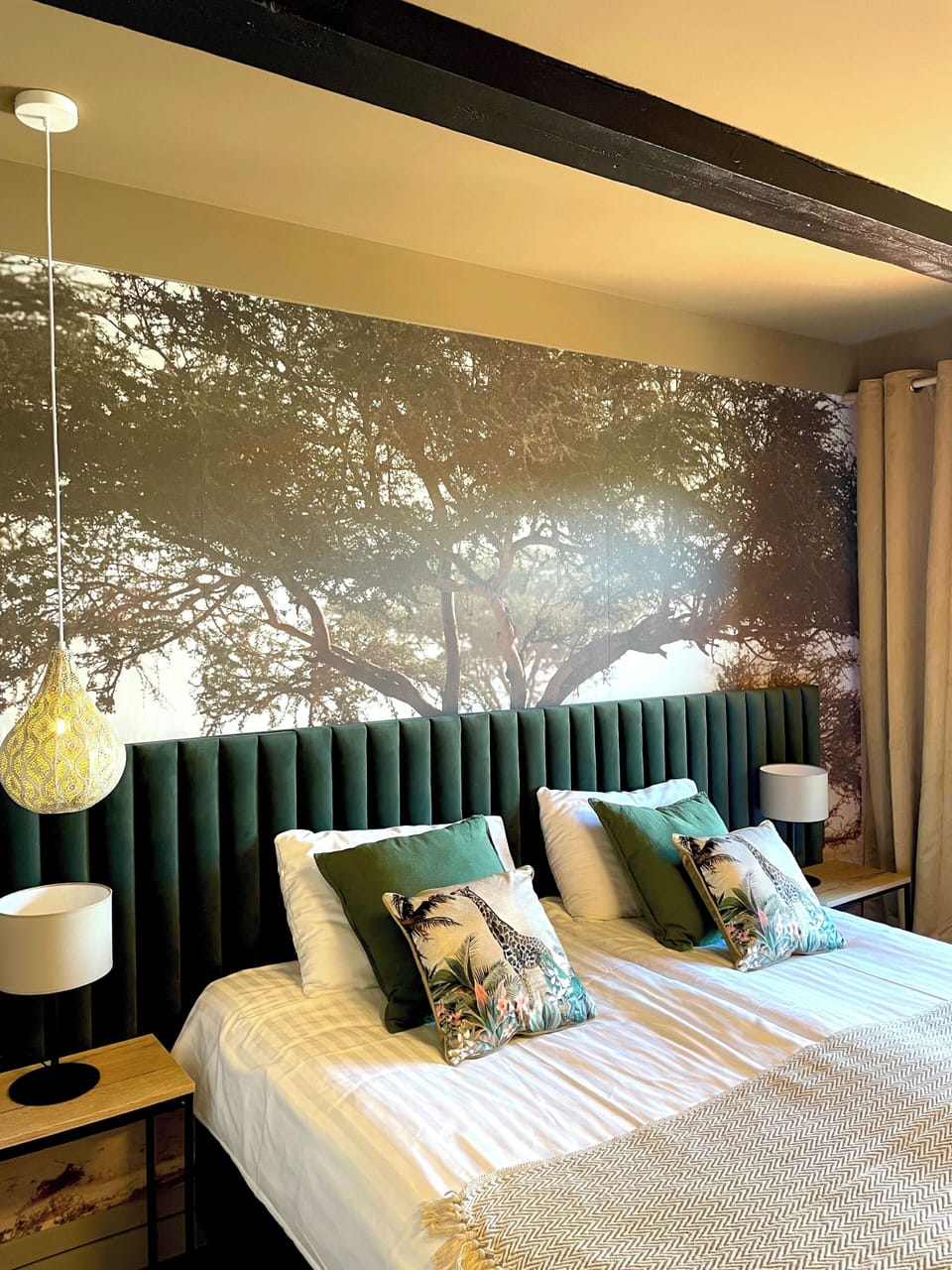 Premium Double or Twin Room, Lake View | Individually decorated, individually furnished, free WiFi
