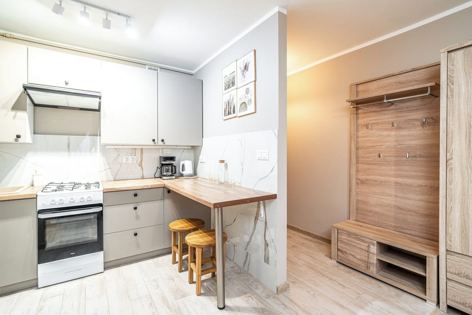 Apartment | Private kitchenette | Electric kettle