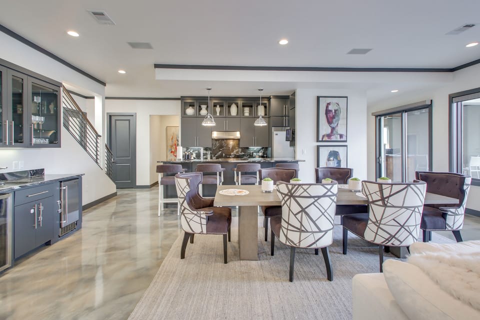 House (4 Bedrooms) | Interior
