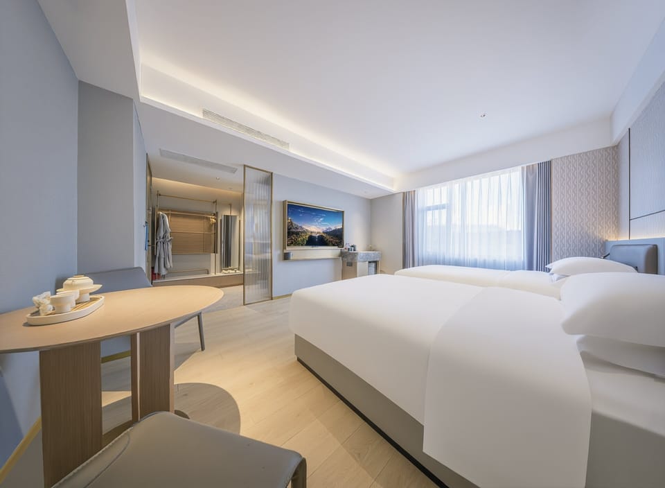Superior Double Room, Courtyard View | Desk, laptop workspace, WiFi (free)
