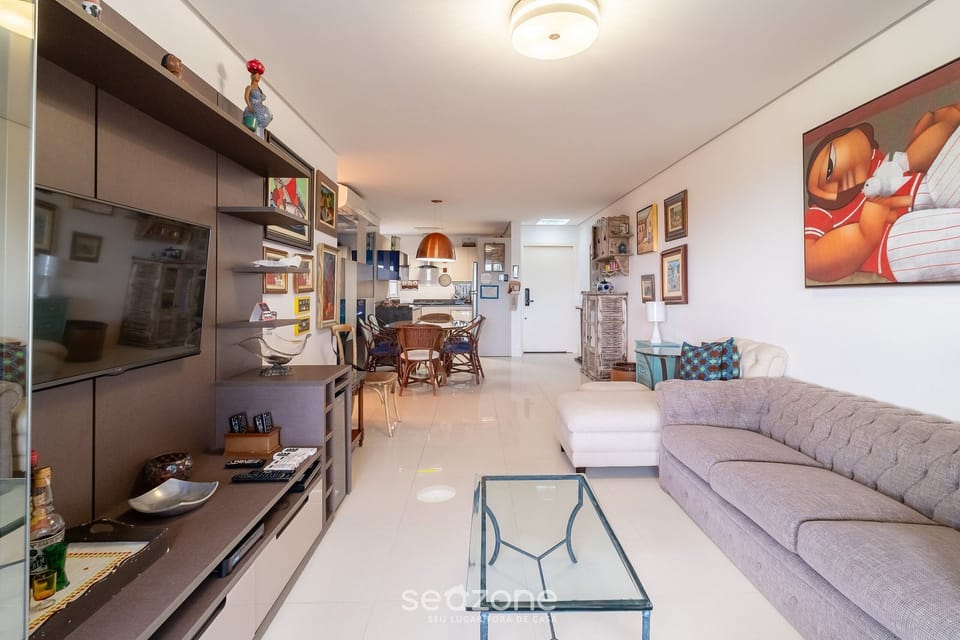 Basic Apartment | Living area