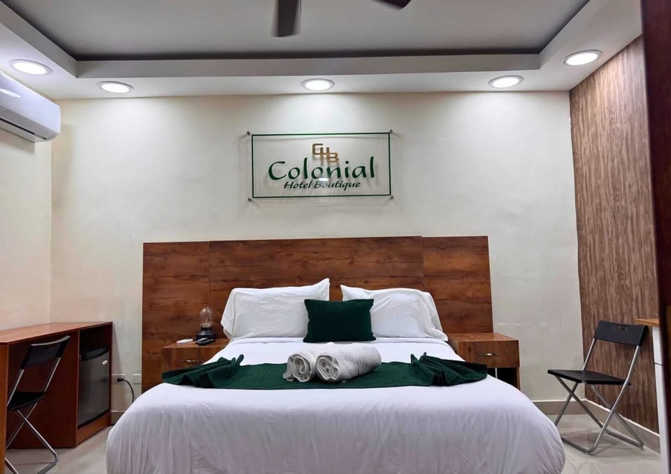 Deluxe Room | Premium bedding, Select Comfort beds, in-room safe, soundproofing