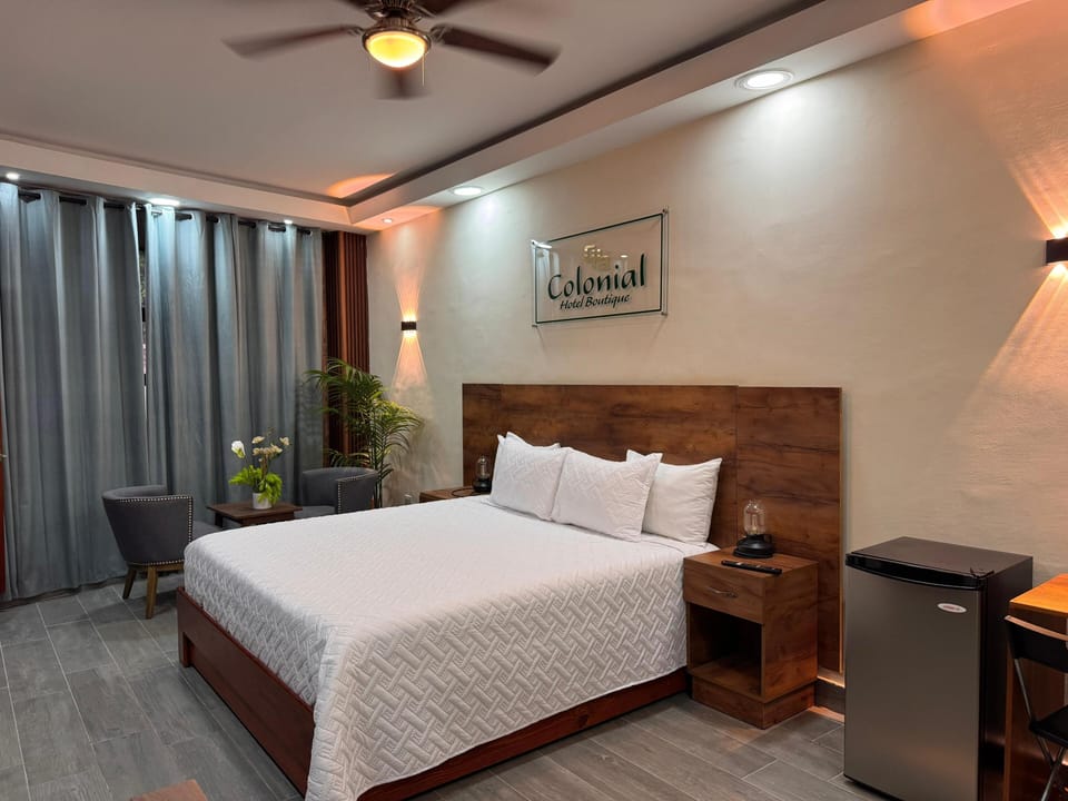 Junior Studio Suite | Premium bedding, Select Comfort beds, in-room safe, soundproofing