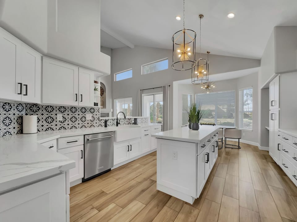 House, Multiple Beds, Pool Access (Beverly Ocotillo Chandler) | Private kitchen