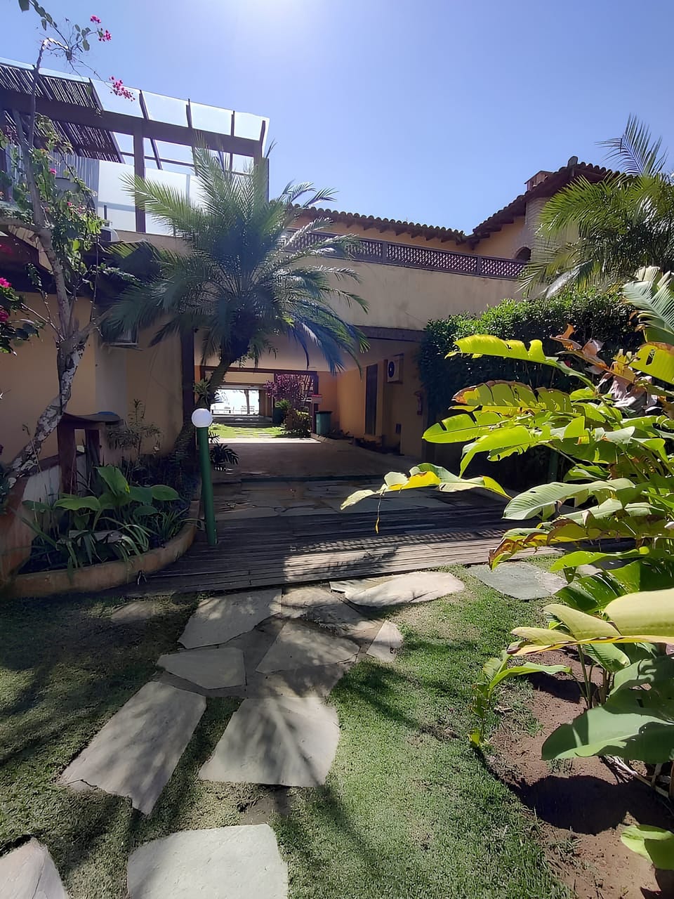 Deluxe Villa | Property grounds
