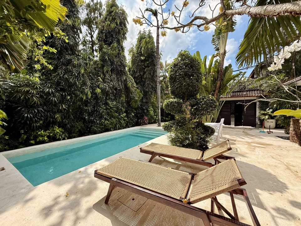 Family Villa, Lanai, Pool View | Free WiFi