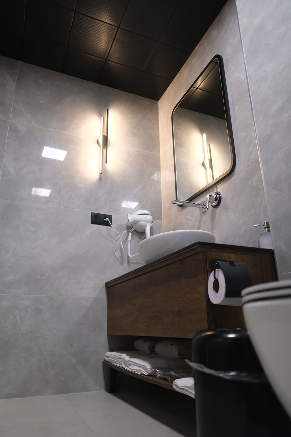 Twin Room, City View | Bathroom | Shower, hair dryer, towels, soap
