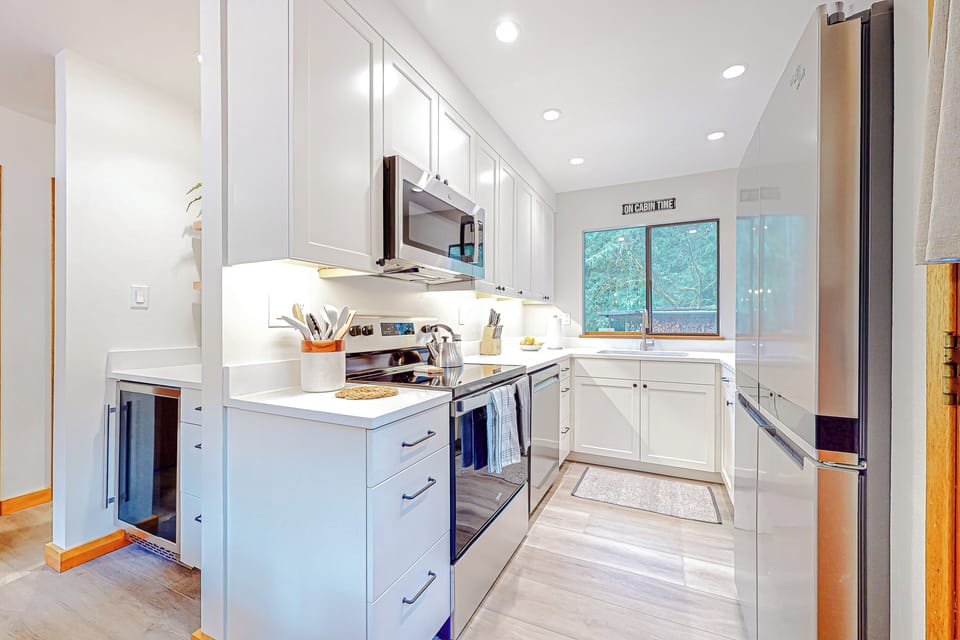 House (4 Bedrooms) | Interior