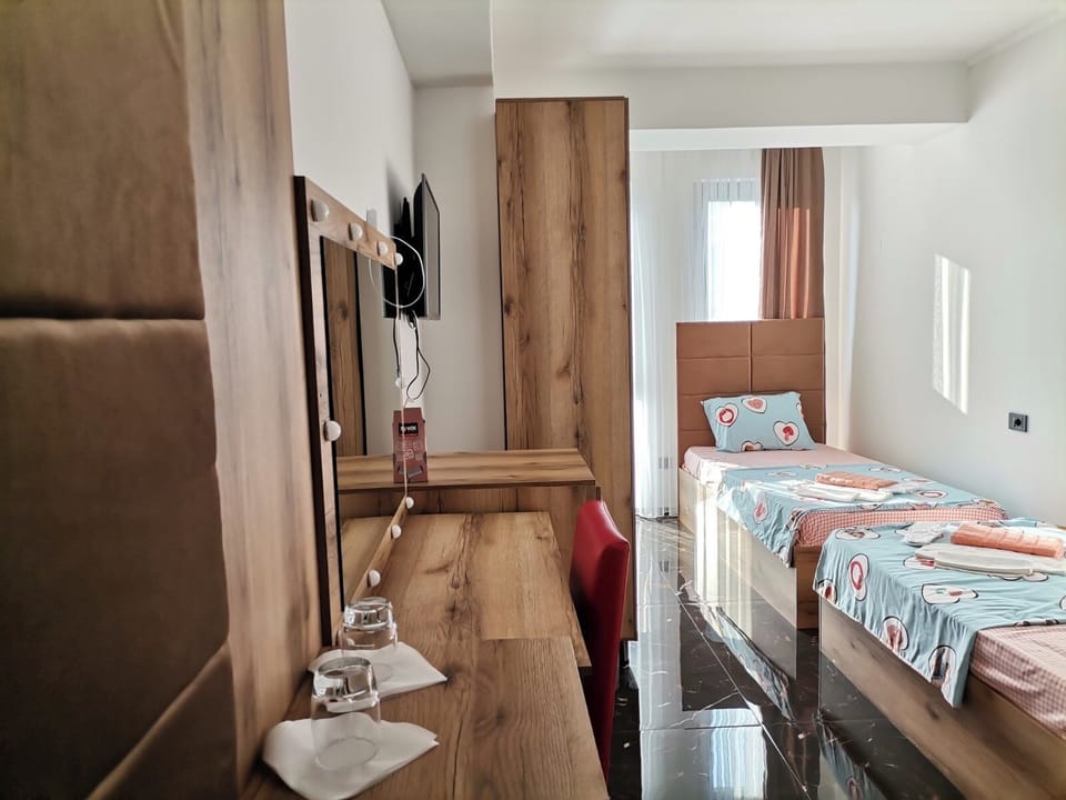Twin Room, Balcony, Mountain View | Free WiFi