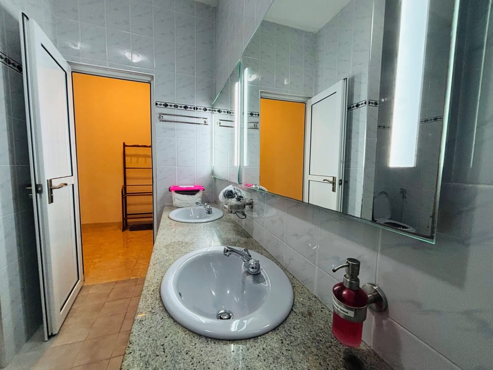 Family Room, Balcony | Bathroom | Towels, soap, toilet paper