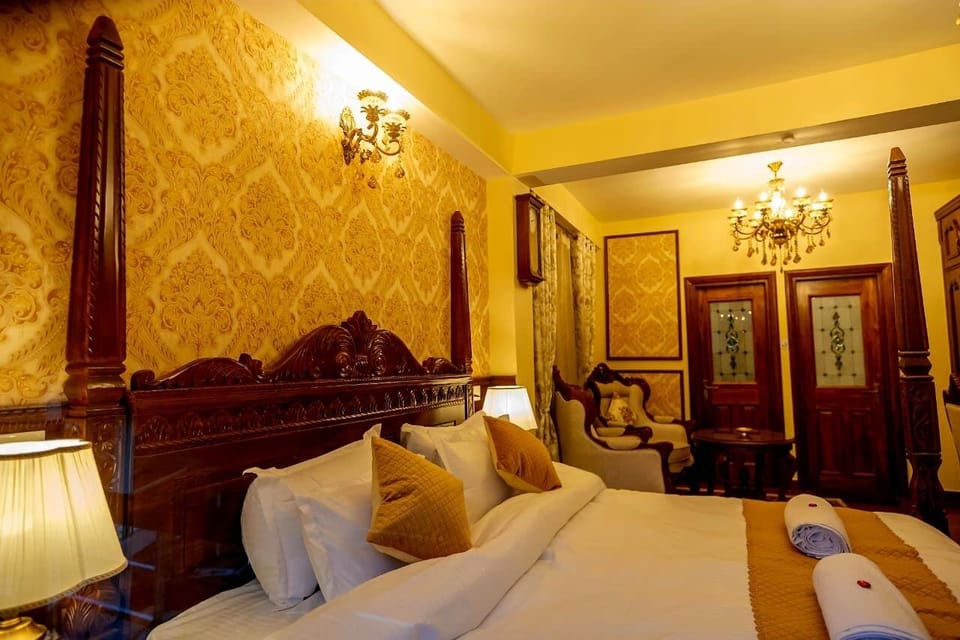 Royal Room | Free WiFi