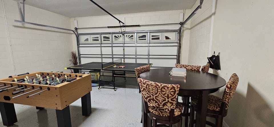House, 4 Bedrooms | Game room