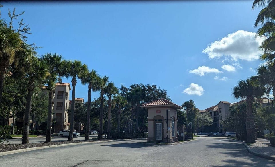 Condo, 2 Bedrooms | Parking
