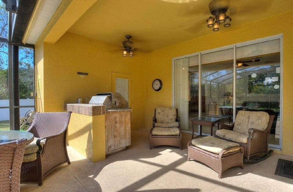 House, 5 Bedrooms | Terrace/patio
