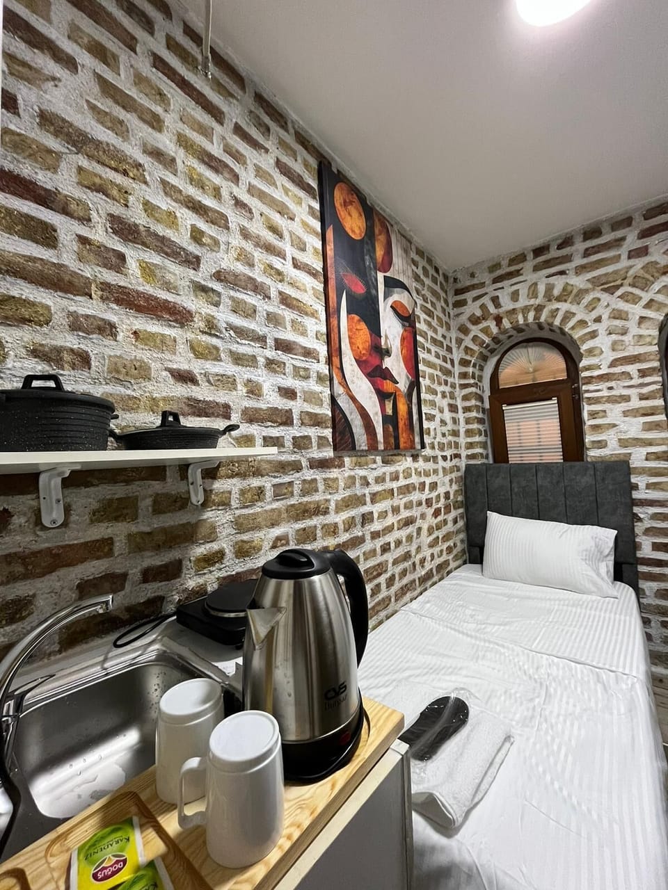 Private kitchenette