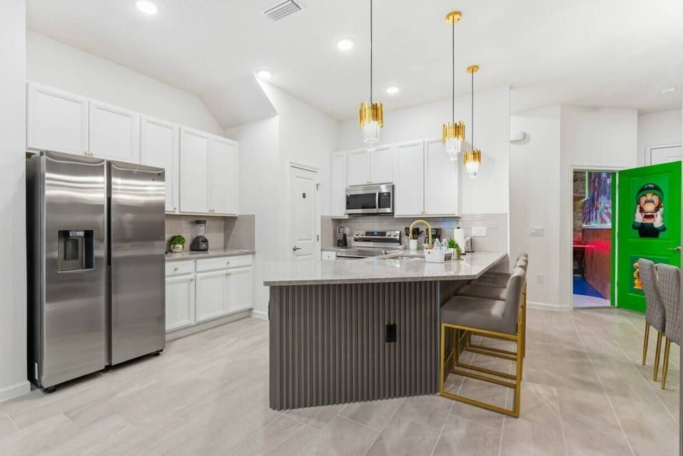 Basic Villa | Private kitchen | Cookware/dishes/utensils