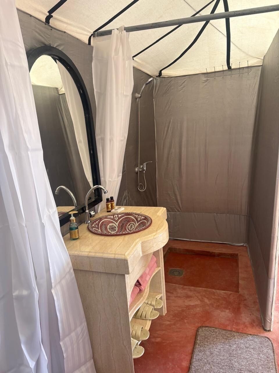 Shower, free toiletries, towels, soap