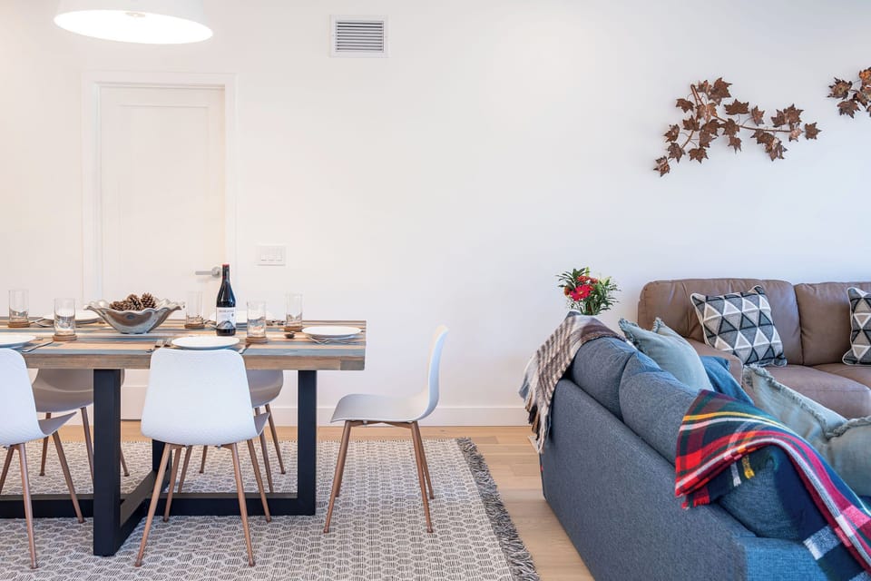 Condo, Mountain View | Living area | Smart TV