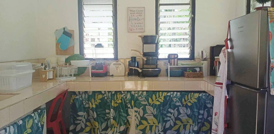 Bungalow, 2 Bedrooms, Accessible, Smoking | Private kitchen