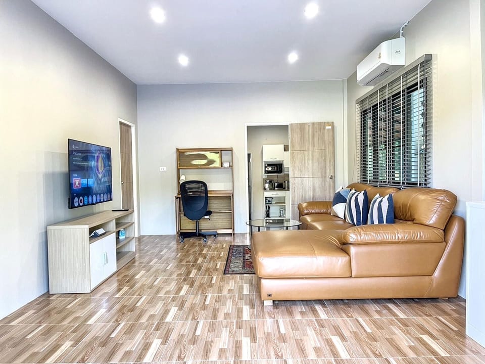 Villa, 2 Bedrooms, Accessible, Smoking | Living room