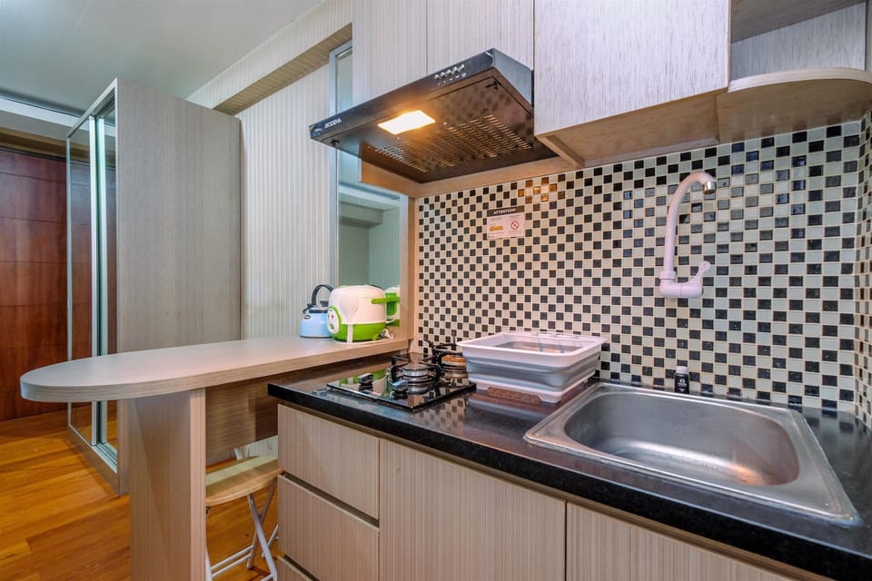 Standard Studio, 1 Bedroom | Private kitchen