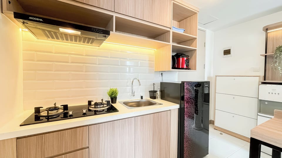 Standard Apartment, 2 Bedrooms | Private kitchen