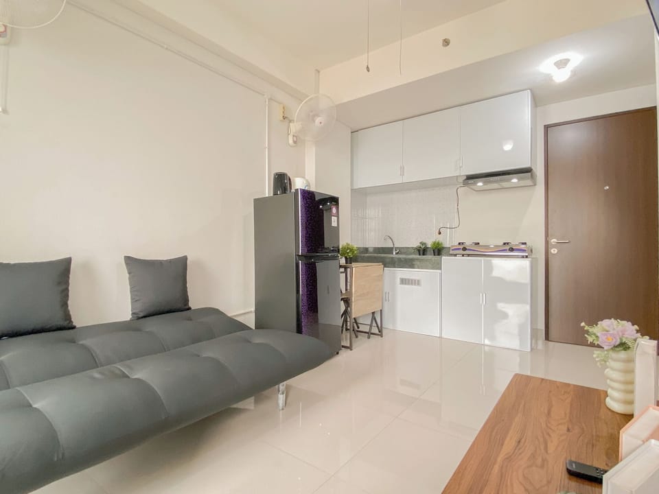 Standard Apartment, 2 Bedrooms | Living area