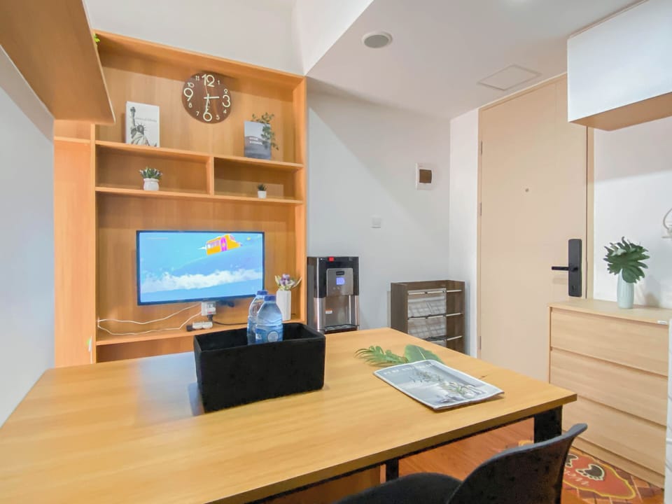 Standard Apartment, 2 Bedrooms | Living area