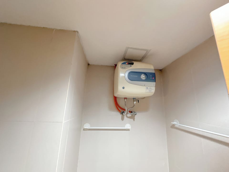 Standard Apartment, 2 Bedrooms | Bathroom