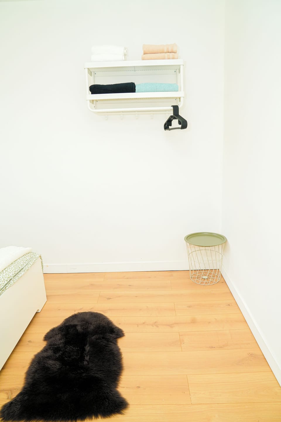 Basic Apartment | Iron/ironing board (on request), WiFi (free)