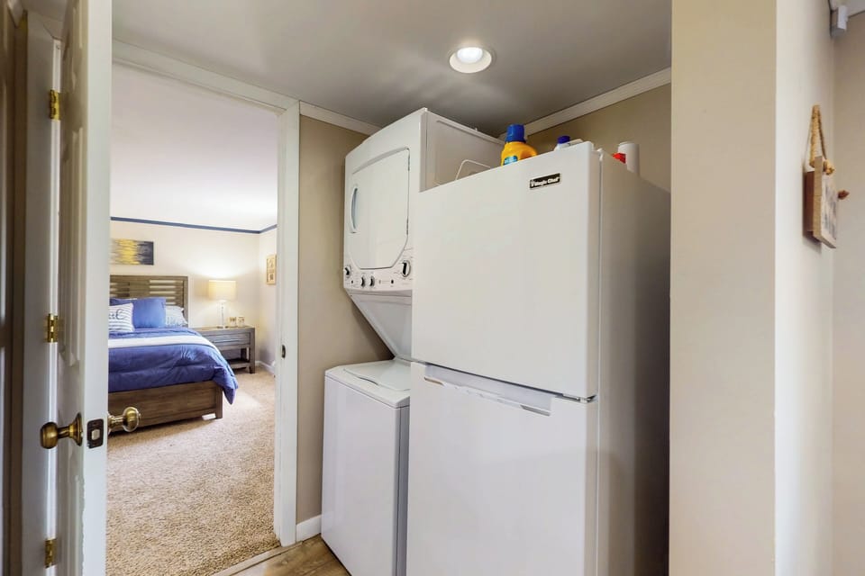 Apartment (1 Bedroom) | Interior