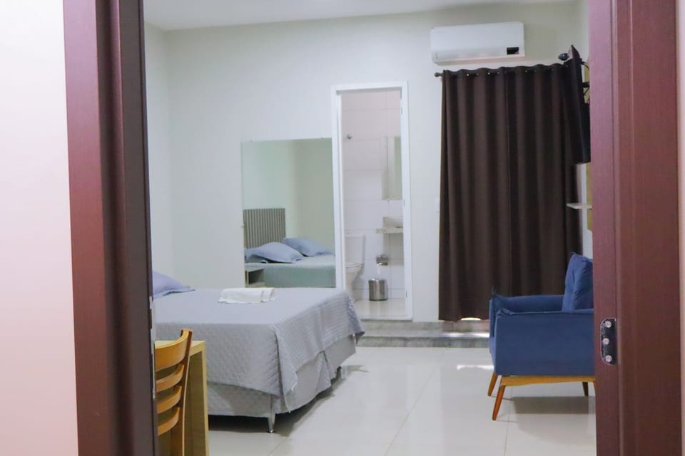 Deluxe Room | Desk, laptop workspace, free WiFi