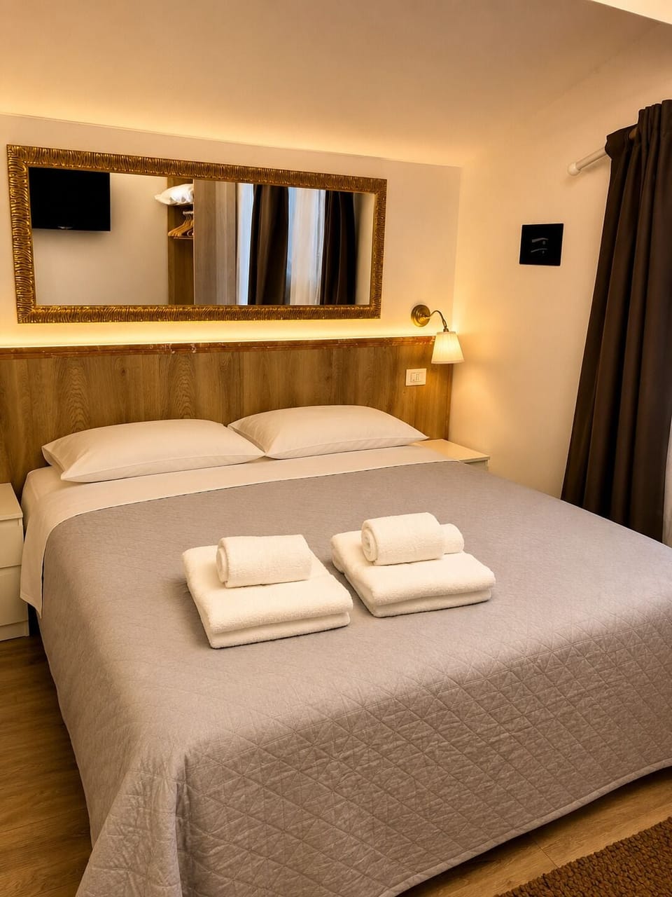 Basic Double or Twin Room, 1 Bedroom | Hypo-allergenic bedding available, WiFi (free)
