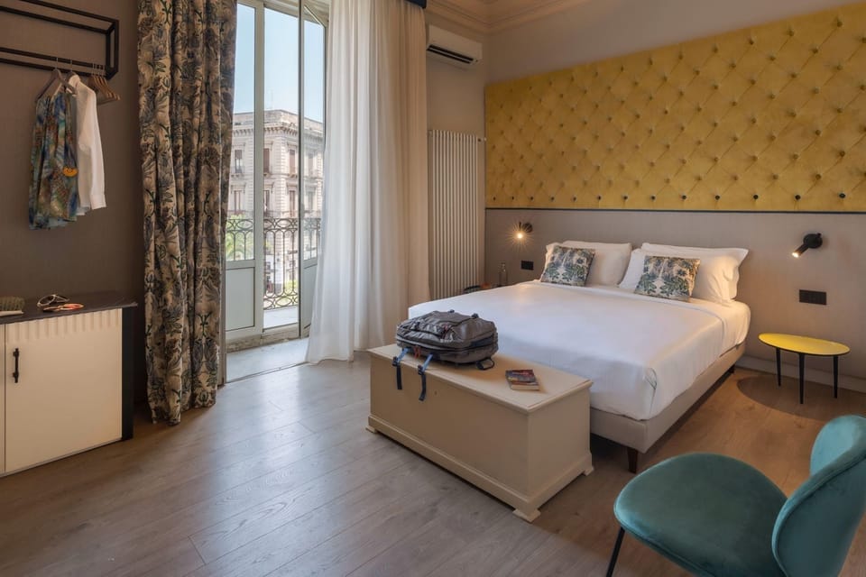 Deluxe Room | Free minibar items, in-room safe, individually furnished