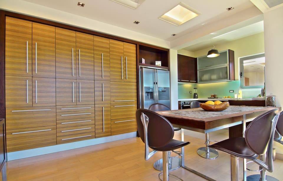 Villa, 4 Bedrooms, Private Pool, Sea View | In-room dining