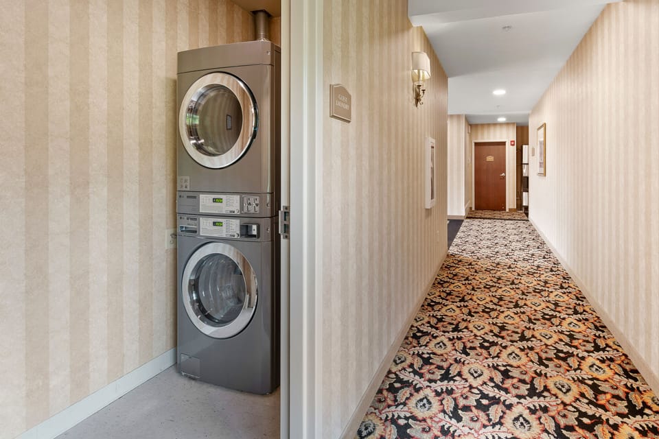 English Inn of Charlottesville Hotel in Charlottesville
