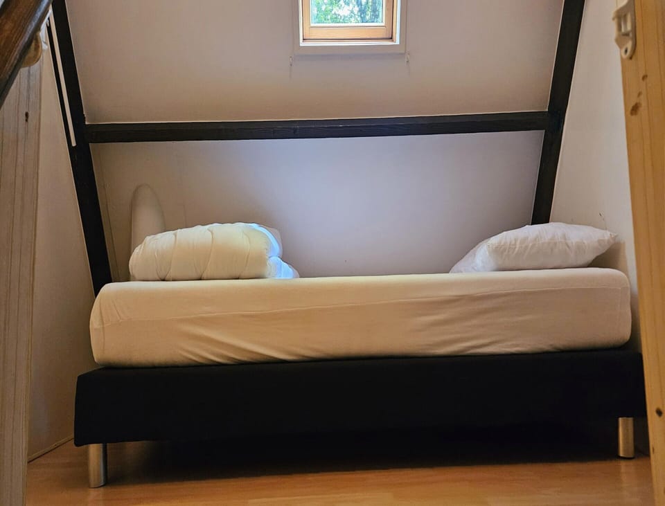 Chalet | 2 bedrooms, bed sheets