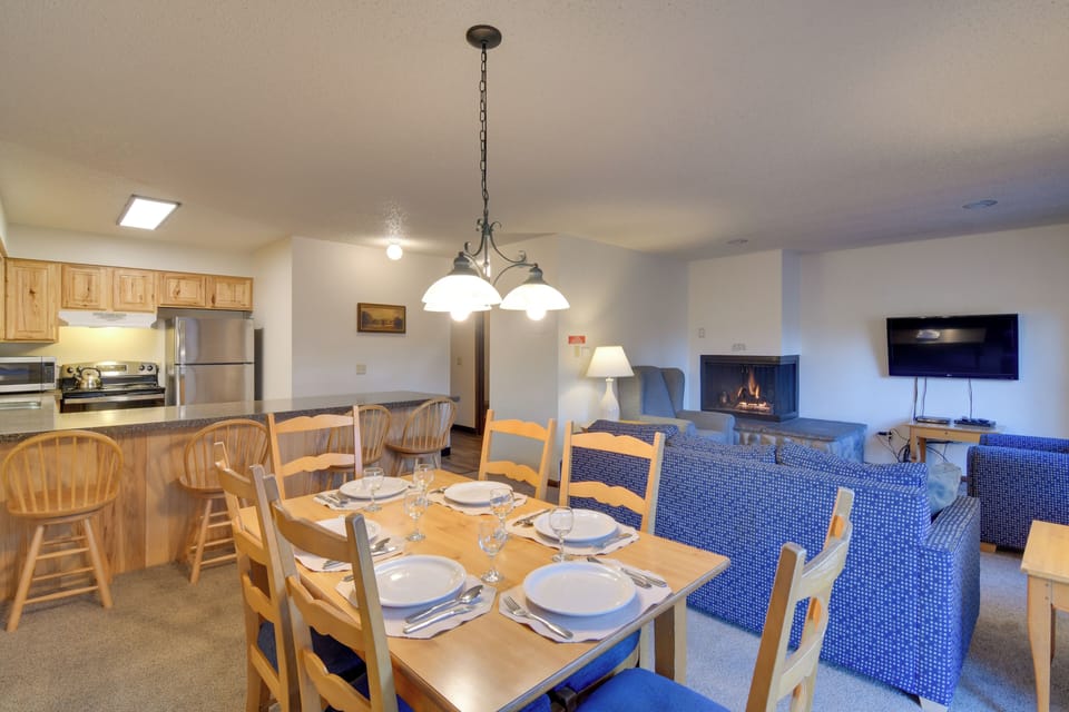 Apartment (3 Bedrooms) | Front of property