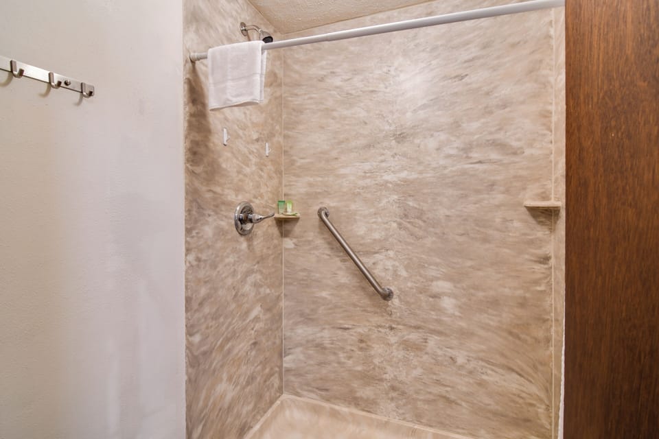 3 Mi to Skiing: Walkable Dtwn Winter Park Condo! Apartment in Fraser